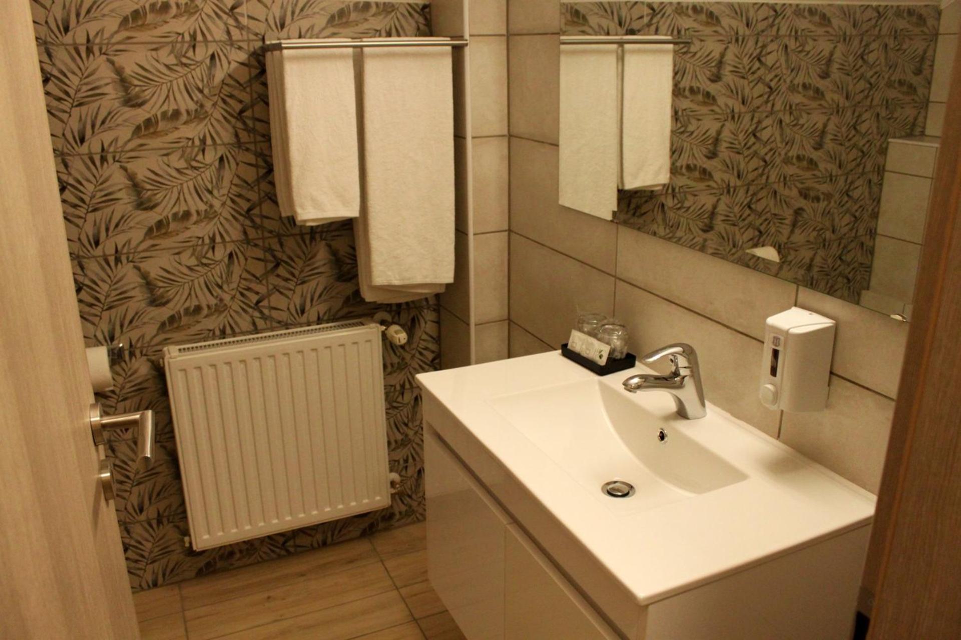 Guesthouse Rezekov Podrum Jastrebarsko Exteriör bild